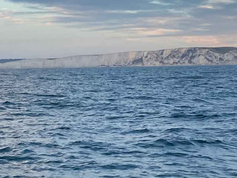 Dungeness sailing_into_the_cannel